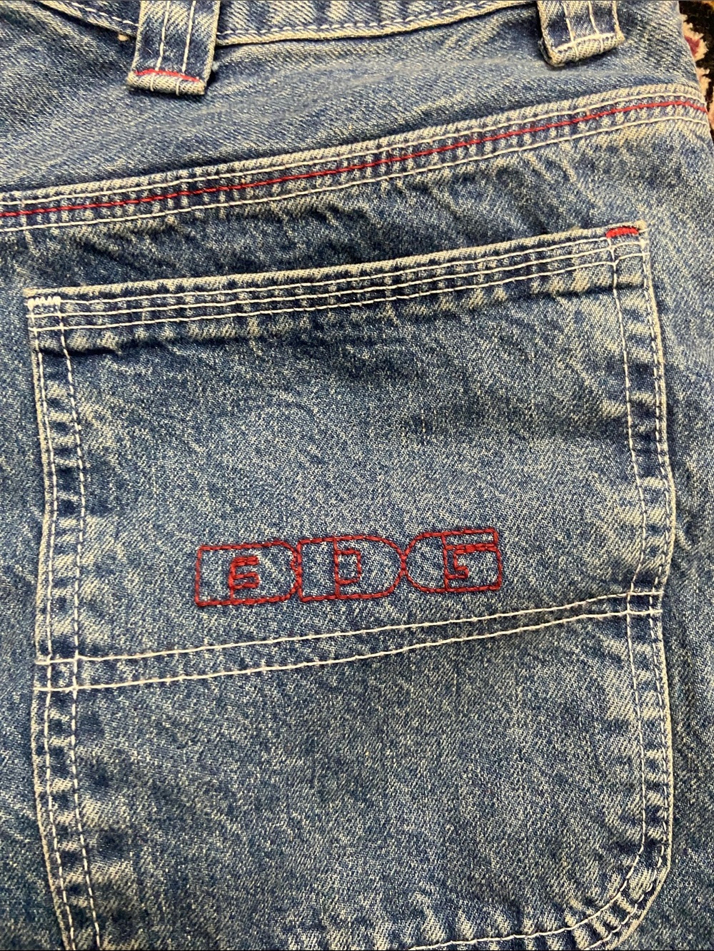 BDG Urban Outfitters Light Wash Denim Shorts - Blue - Picture 4 of 6